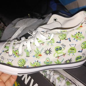 Converse high-tops